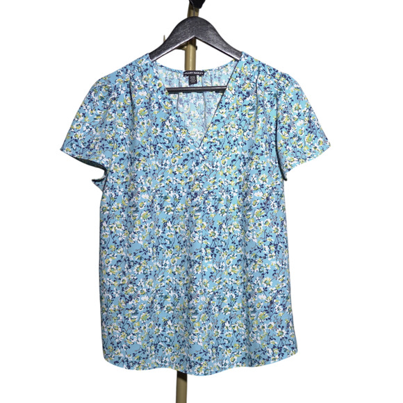 Hilary Radley Women's Short Sleeve V-Neck Blouse, Size M Blue & Navy 2PK EUC - Picture 7 of 15